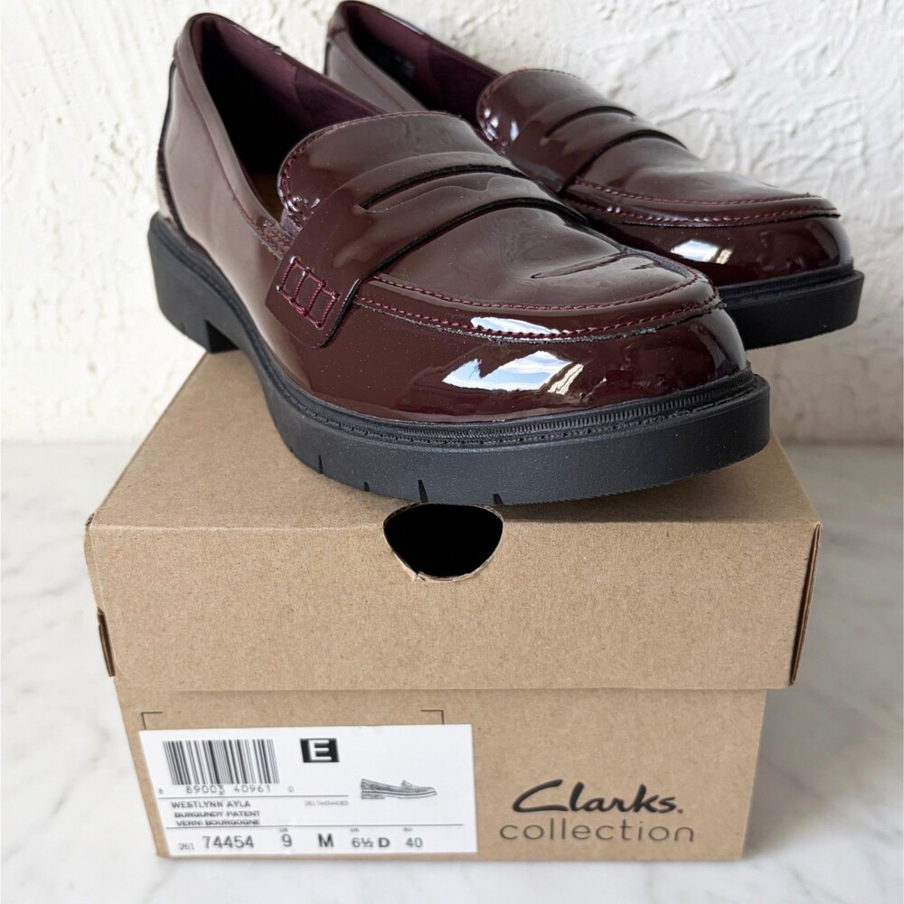 Clarks Penny Loafers Women's 9/40 Burgundy Patent Leather Westlynn Ayla